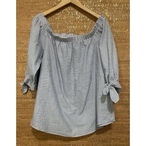 Moa Moa Woman Seer Sucker Striped Bue and White Top Shirt Size 1X